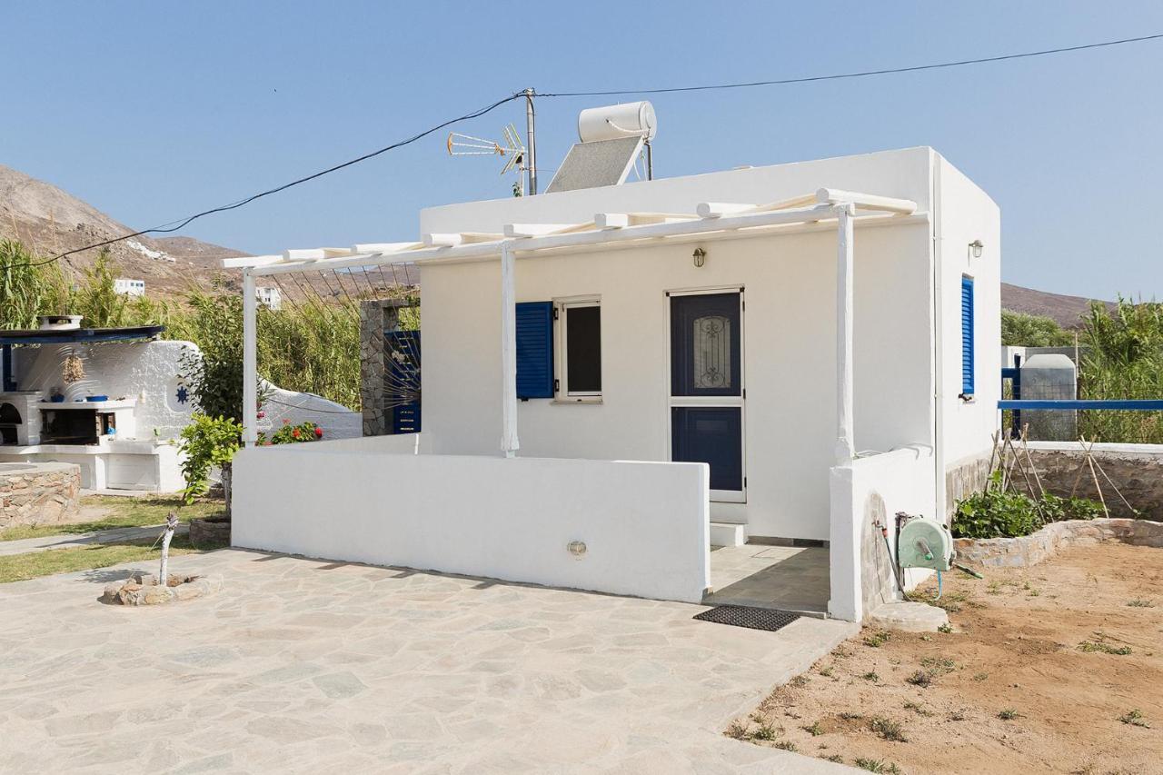Μπλε Στουντιο 1 Villa Livadi  Buitenkant foto
